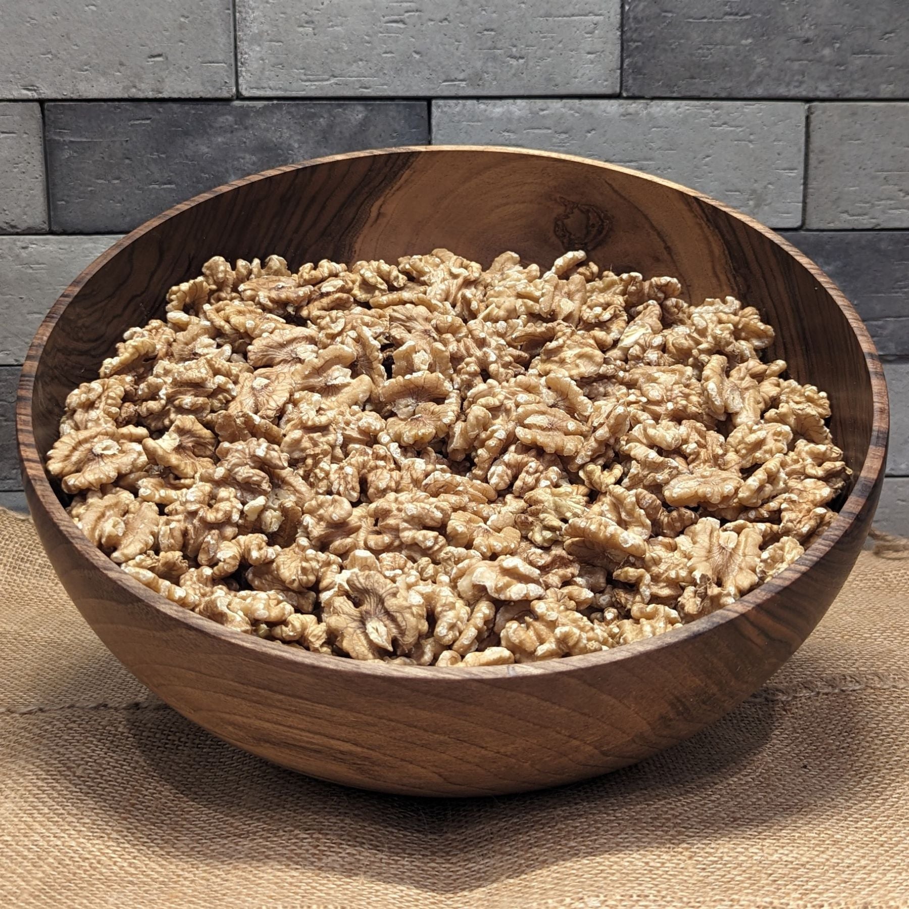 Un Shell Walnuts Unveiling the Weight of a Single In-Shell Walnut: A Precise Measure ...